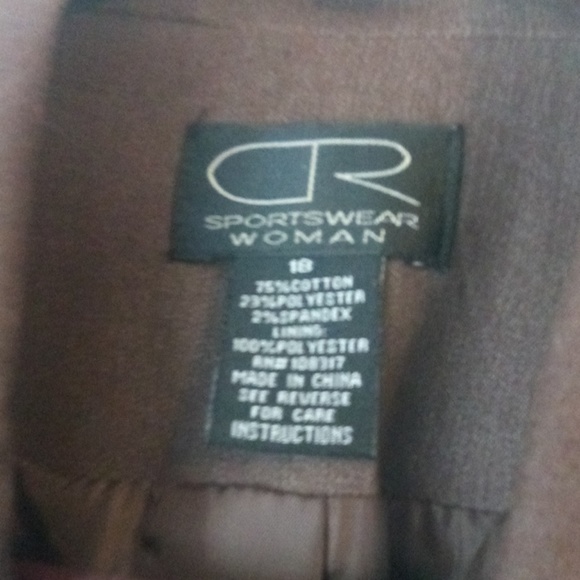 Rich brown Blazer - Picture 4 of 8